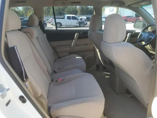 2010 TOYOTA HIGHLANDER   