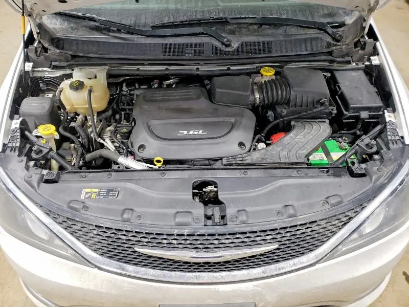 2017 CHRYSLER PACIFICA TOURING L  