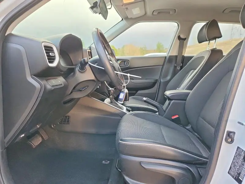 2023 HYUNDAI VENUE LIMITED  