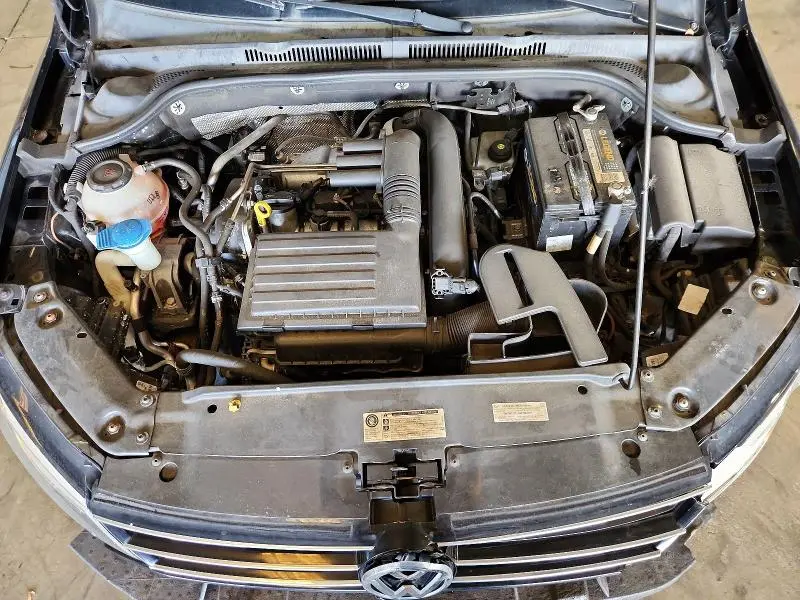 2018 VOLKSWAGEN JETTA SE  