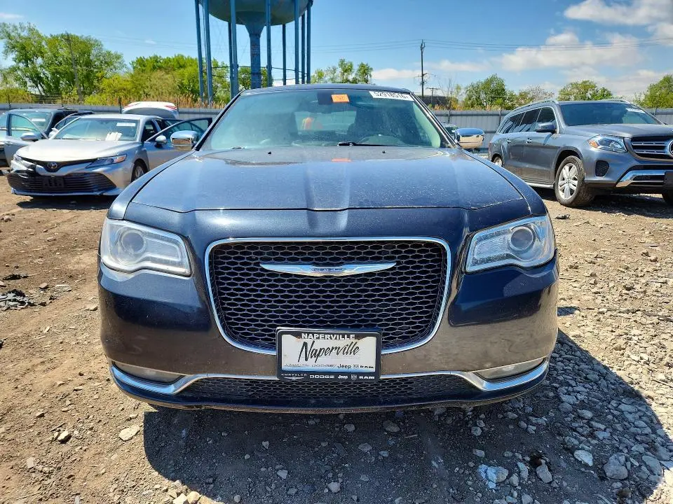 2016 CHRYSLER 300C   