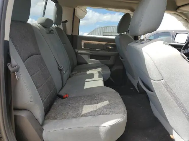 2020 RAM 1500 CLASSIC SLT  