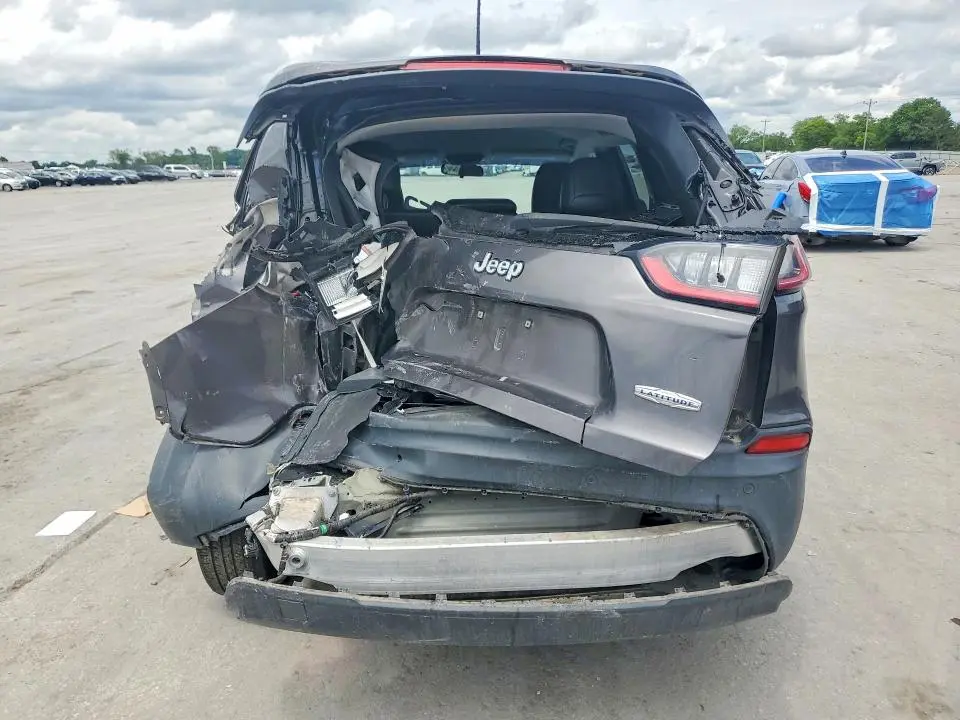 2019 JEEP CHEROKEE LATITUDE PLUS  