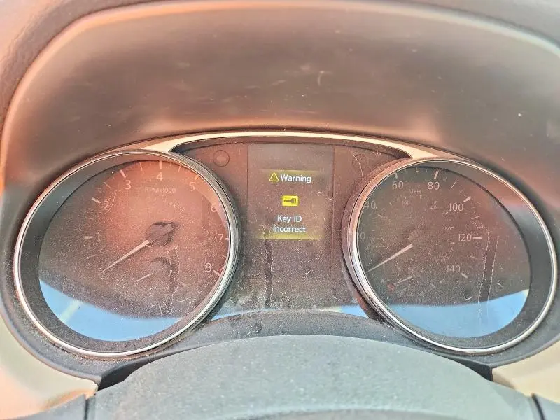 2016 NISSAN ROGUE SL  