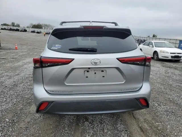 2022 TOYOTA HIGHLANDER LIMITED  