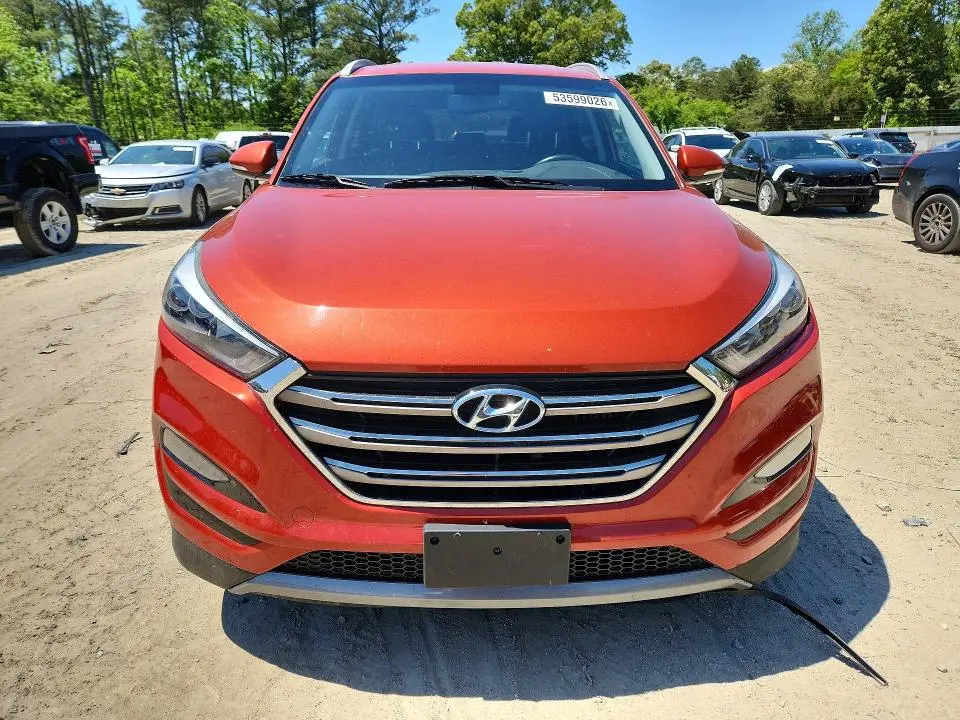 2016 HYUNDAI TUSCON   
