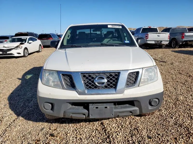 2016 NISSAN FRONTIER S  