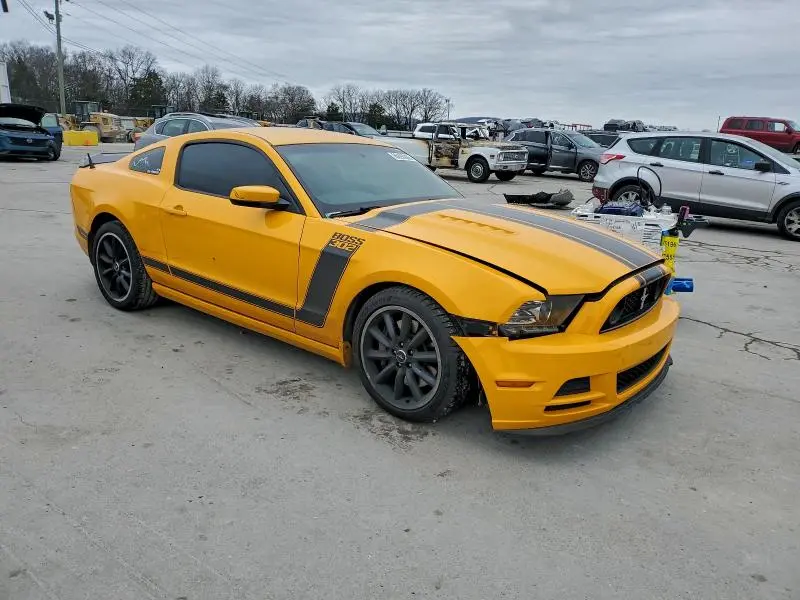 2013 FORD MUSTANG BOSS 302  