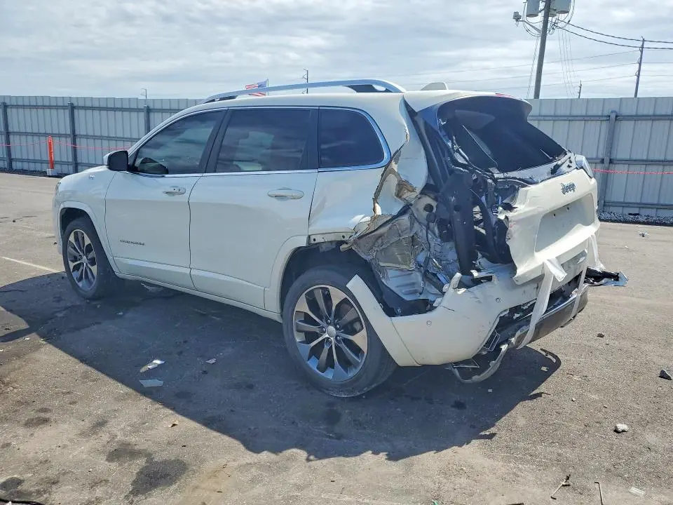 2019 JEEP CHEROKEE OVERLAND  