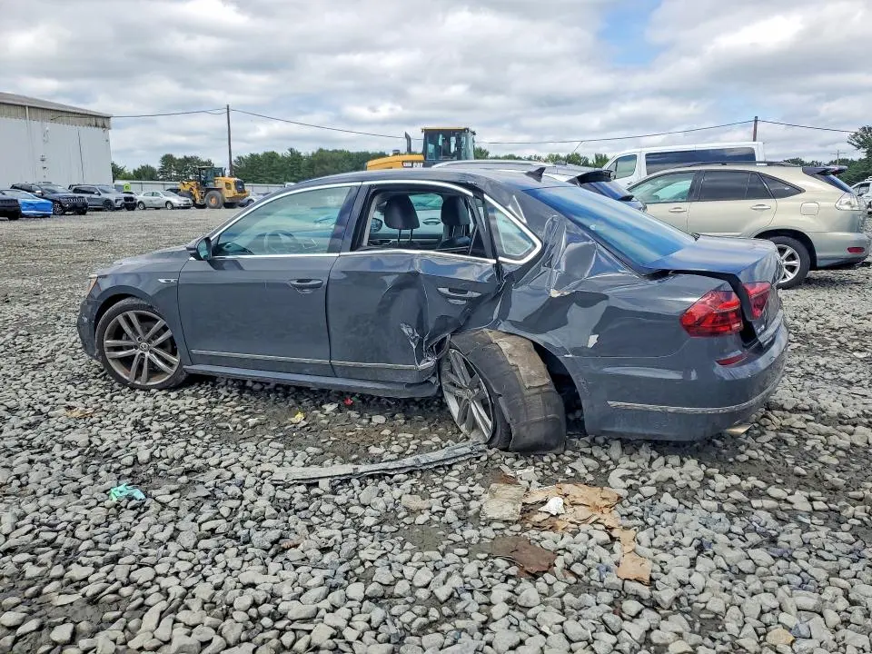 2017 VOLKSWAGEN PASSAT R-LINE  