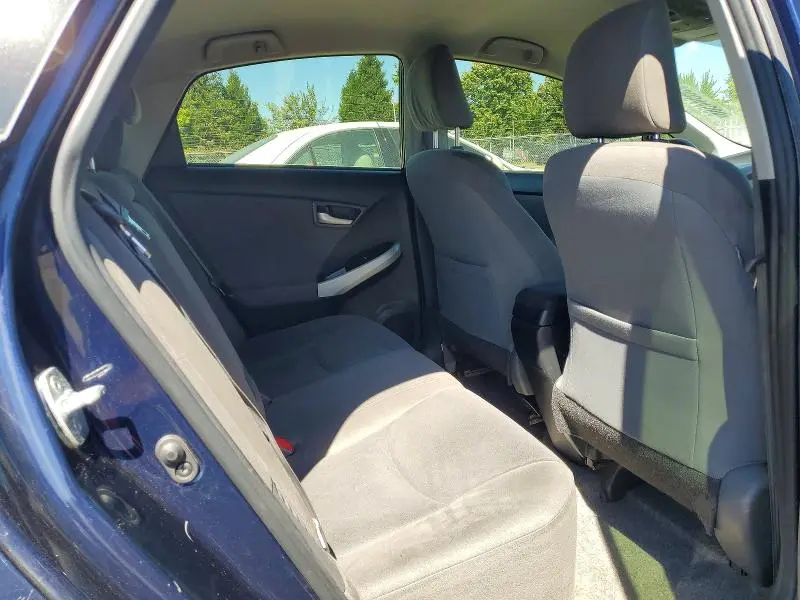 2015 TOYOTA PRIUS TWO  