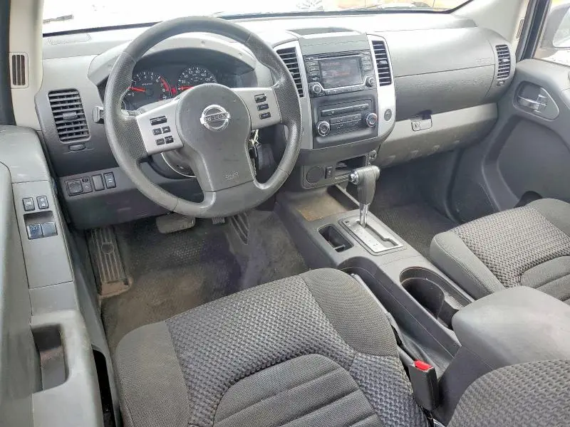 2018 NISSAN FRONTIER SV V6  