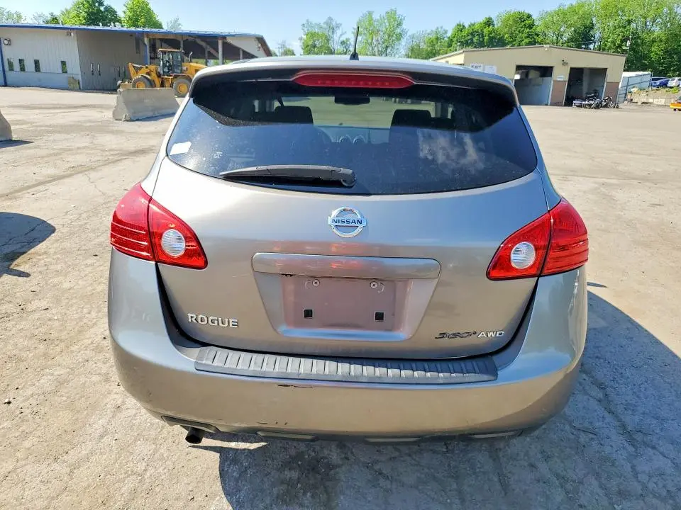2010 NISSAN ROGUE S  