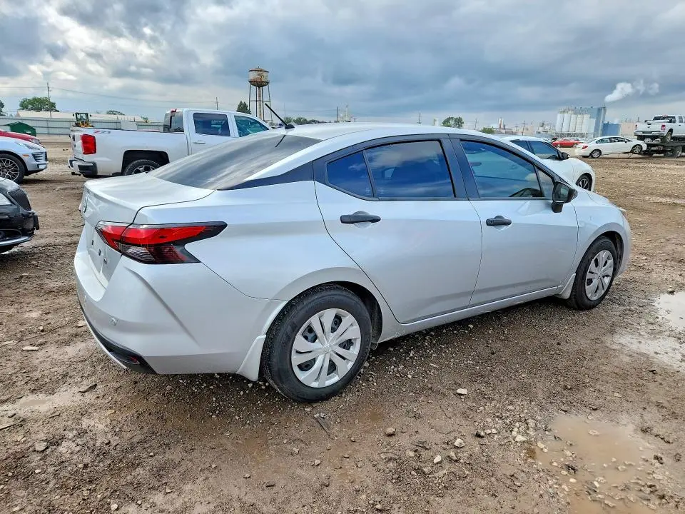 2025 NISSAN VERSA S  