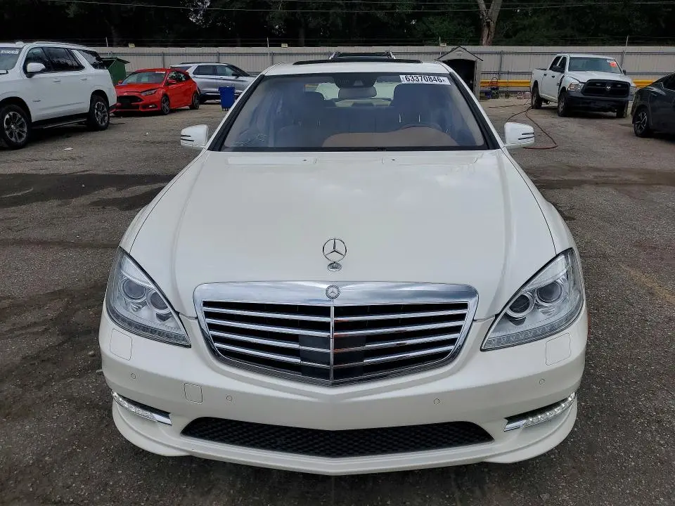 2010 MERCEDES-BENZ S 550  