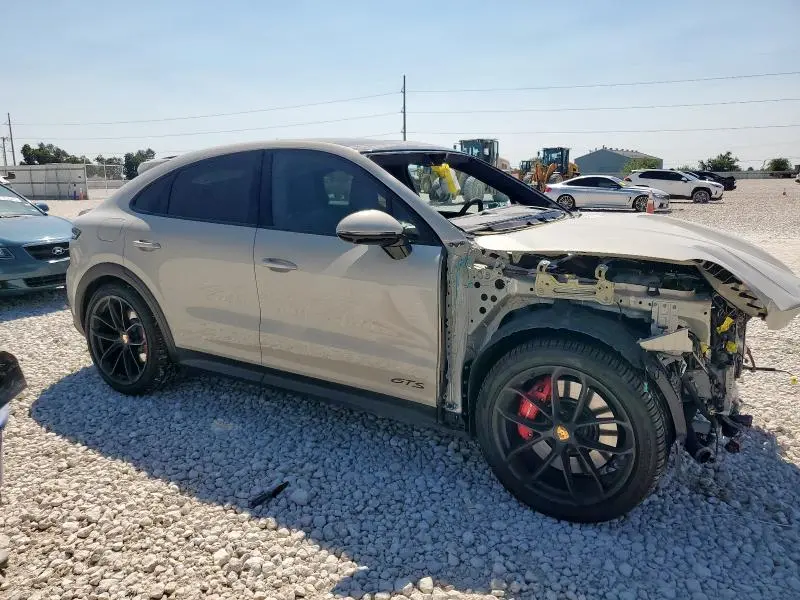 2025 PORSCHE CAYENNE GTS COUPE  
