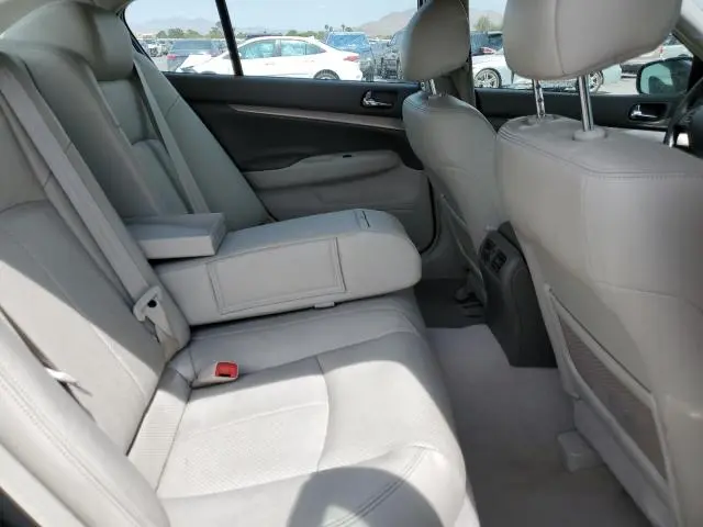 2010 INFINITI G37 BASE  