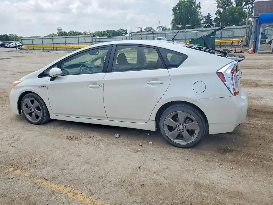2015 TOYOTA PRIUS PERSONA SERIES  