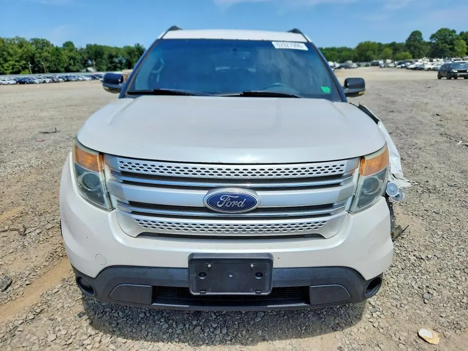 2011 FORD EXPLORER XLT  