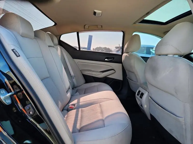 2020 NISSAN ALTIMA SV  