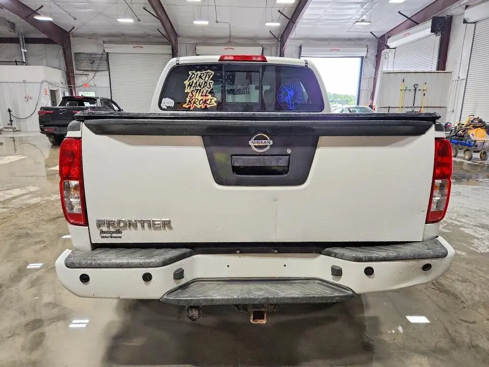 2016 NISSAN FRONTIER PRO-4X  