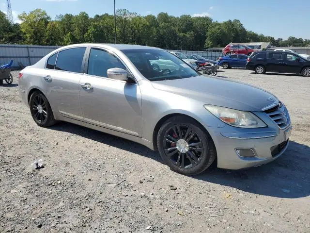 2011 HYUN GENESIS 4.   