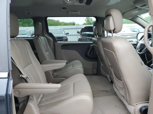2016 CHRYSLER TOWN & COUNTRY TOURING  