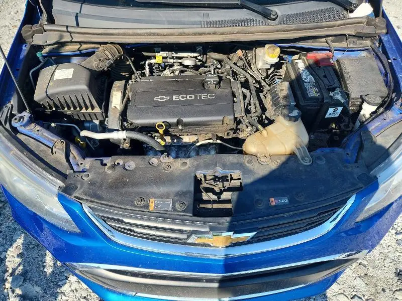 2017 CHEVROLET SONIC LT  