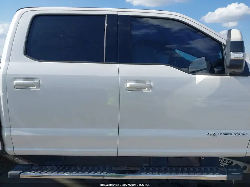 2017 FORD F-250 LARIAT