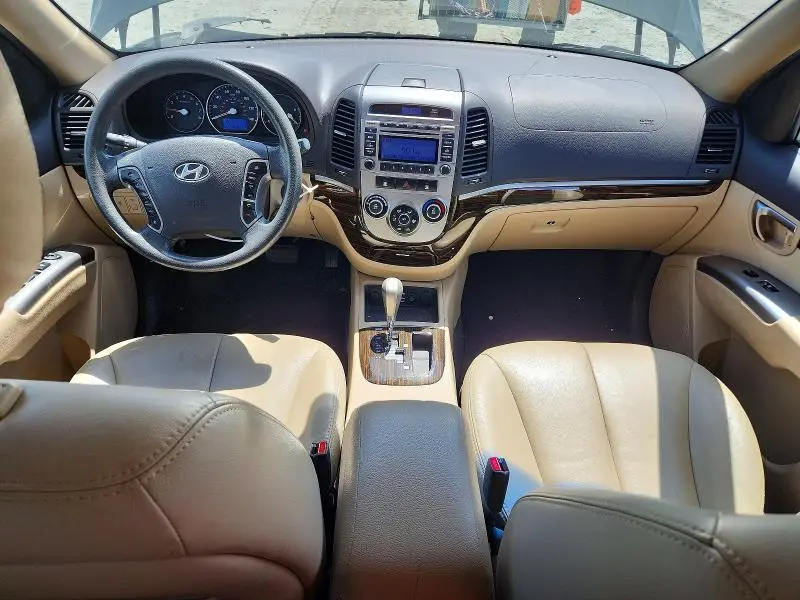 2012 HYUNDAI SANTA FE GLS  