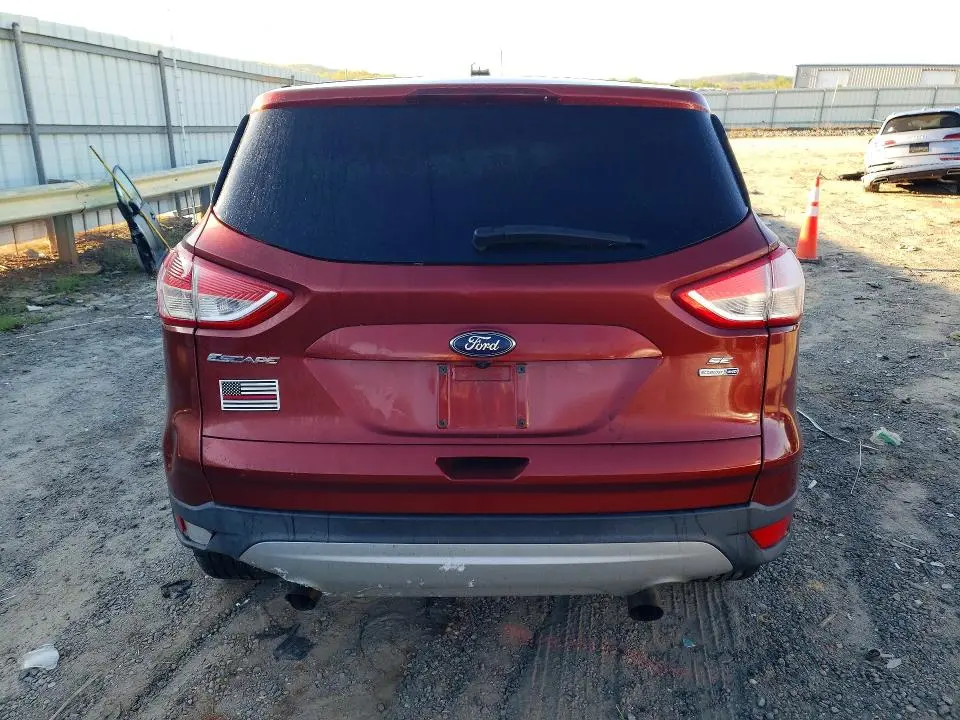 2014 FORD ESCAPE SE  