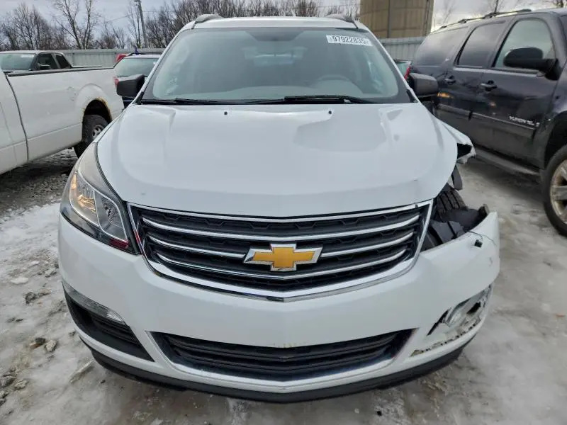 2016 CHEVROLET TRAVERSE LS  