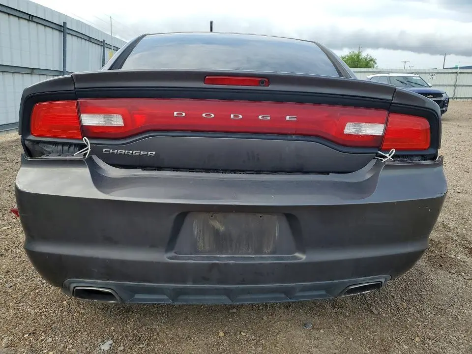 2014 DODGE CHARGER SE  