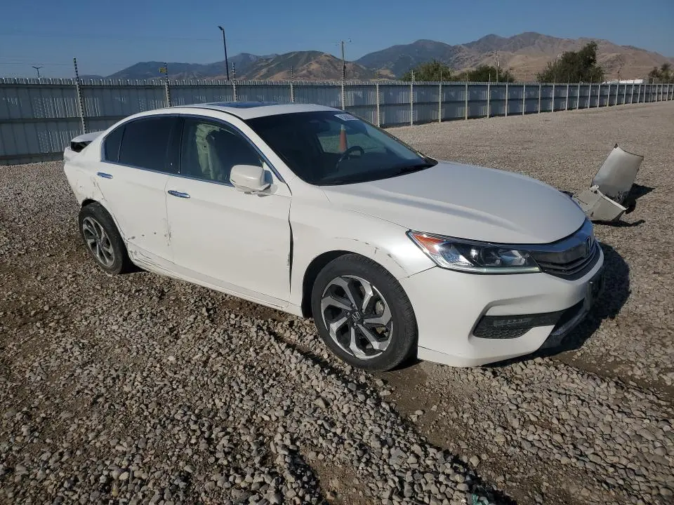 2017 HONDA ACCORD EXL  