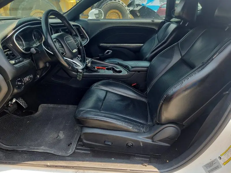 2016 DODGE CHALLENGER SXT  