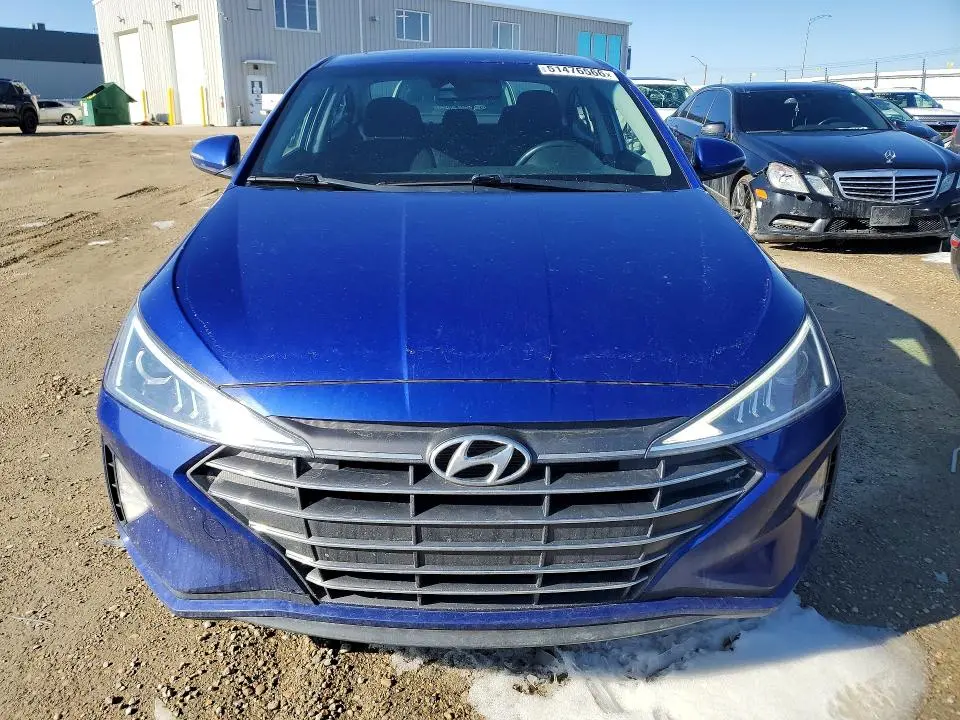 2019 HYUNDAI ELANTRA SE  