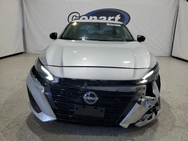 2024 NISSAN ALTIMA SV
