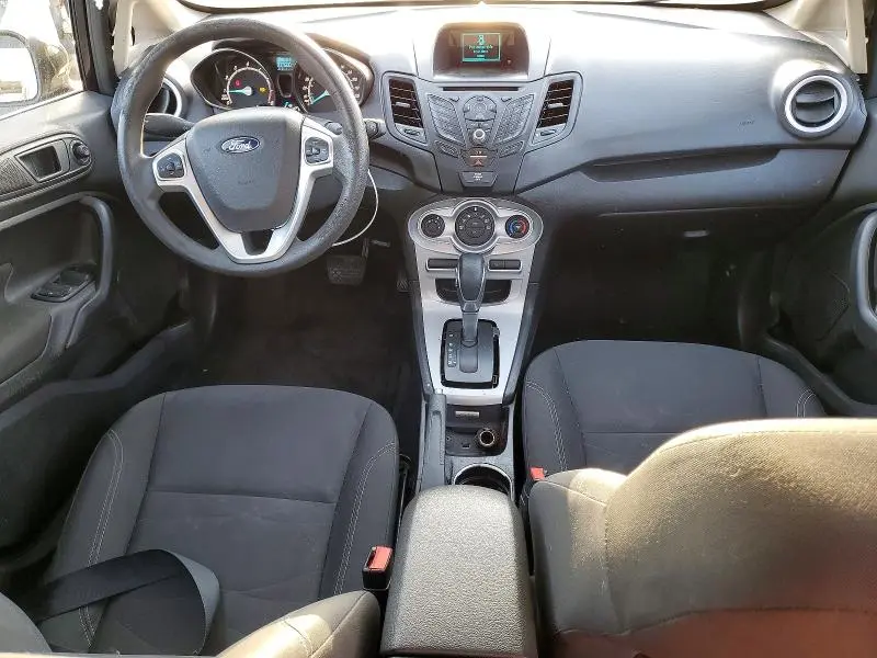 2017 FORD FIESTA SE  