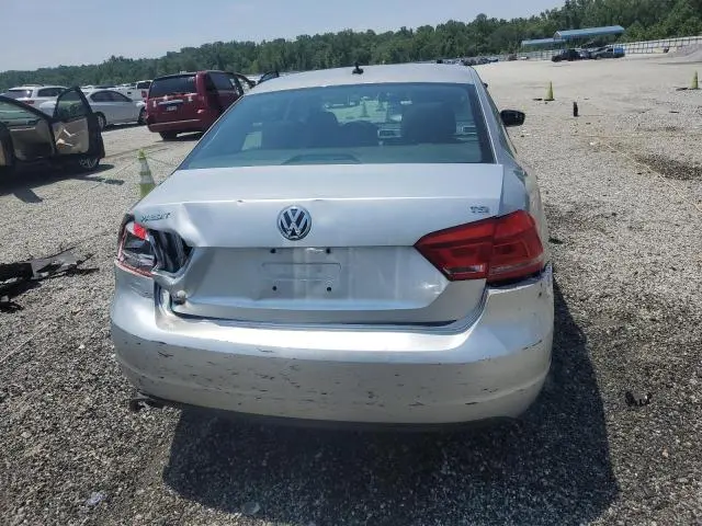 2013 VOLKSWAGEN PASSAT S  