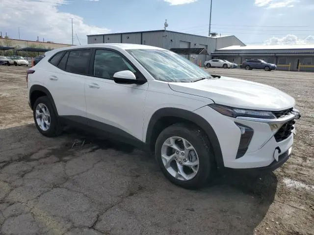 2025 CHEVROLET TRAX LS  