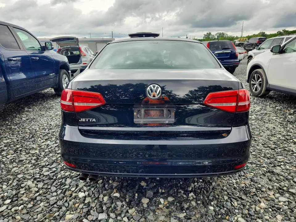 2015 VOLKSWAGEN JETTA BASE  