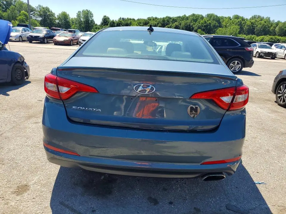 2015 HYUNDAI SONATA SE  