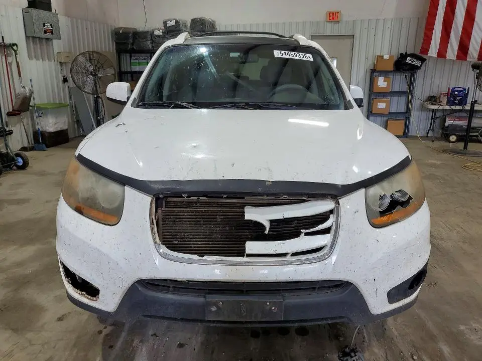 2010 HYUNDAI SANTA FE SE  
