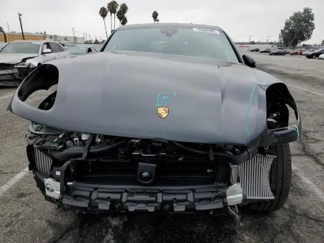 2024 PORSCHE MACAN S  