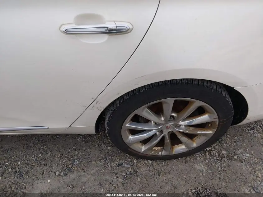 2013 CADILLAC XTS LUXURY