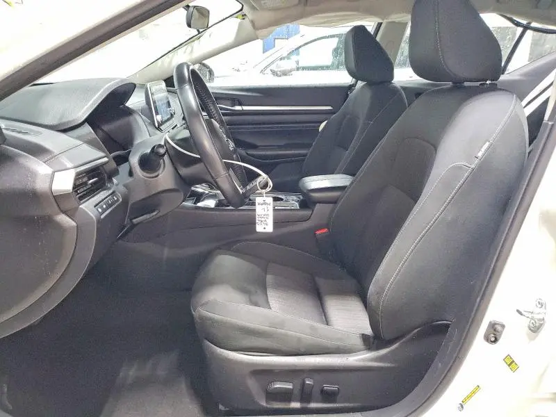 2022 NISSAN ALTIMA SV  