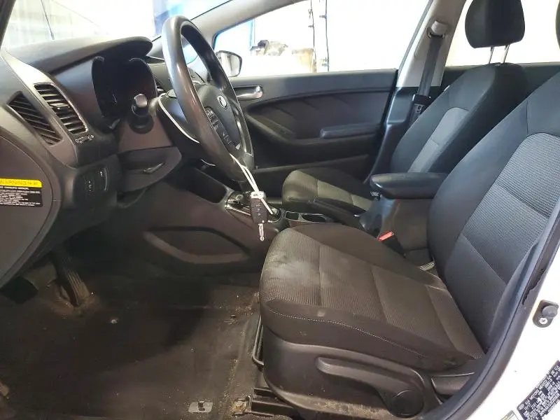 2018 KIA FORTE LX  