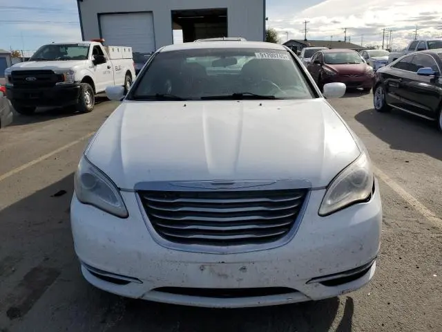 2013 CHRYSLER 200 LX  