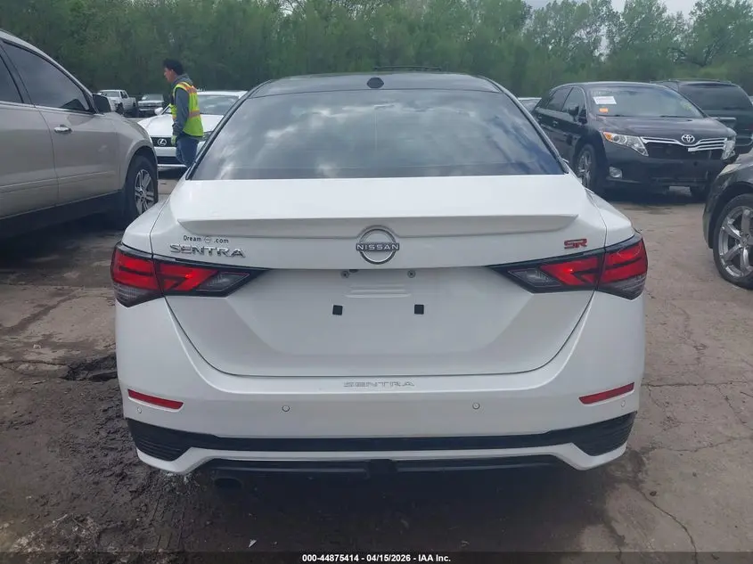 2024 NISSAN SENTRA SR XTRONIC CVT