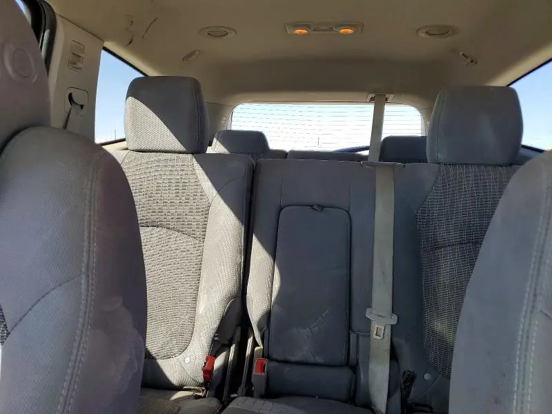 2017 CHEVROLET TRAVERSE LS  